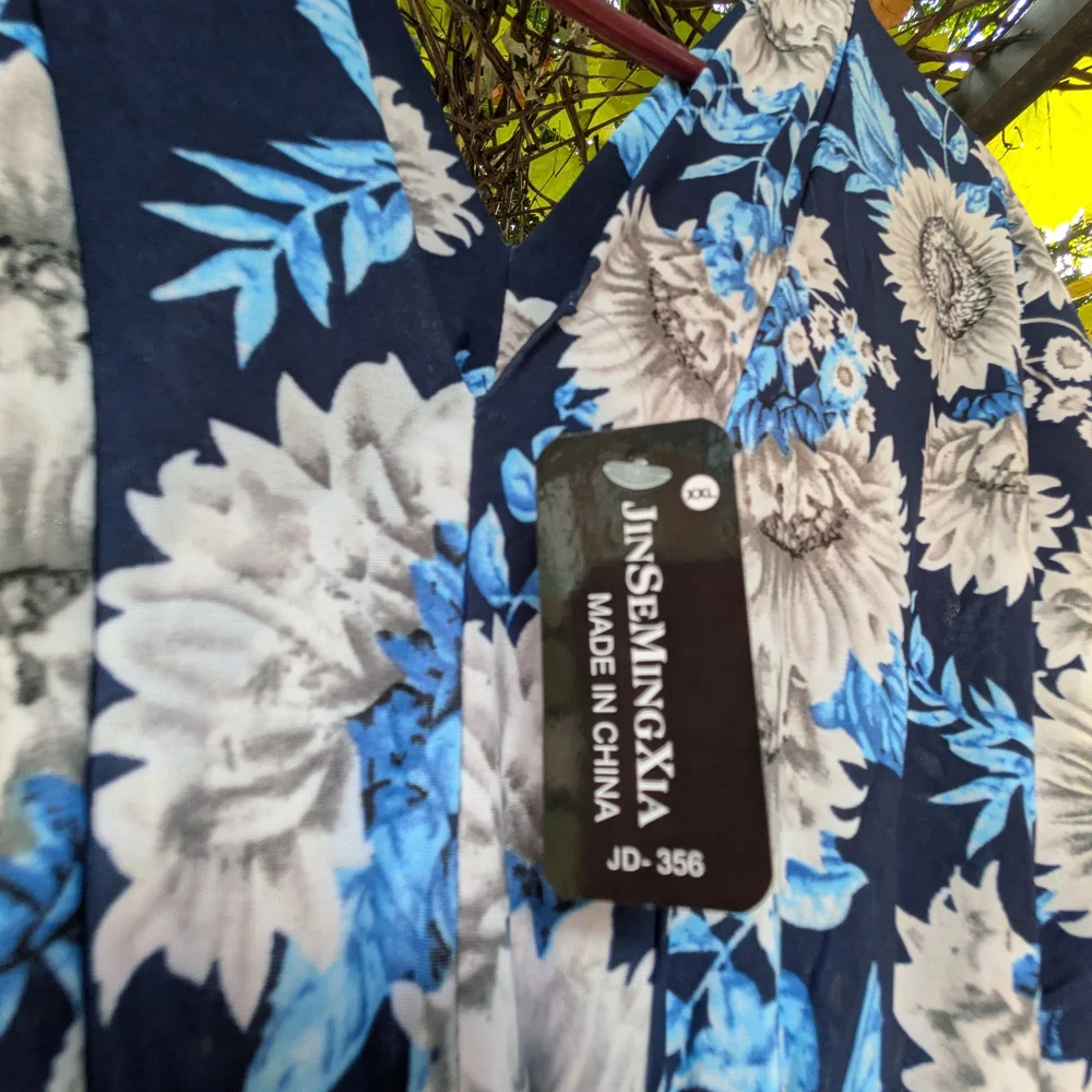 Floral Maxi Dress in Blue and White - Picture 4 of 7